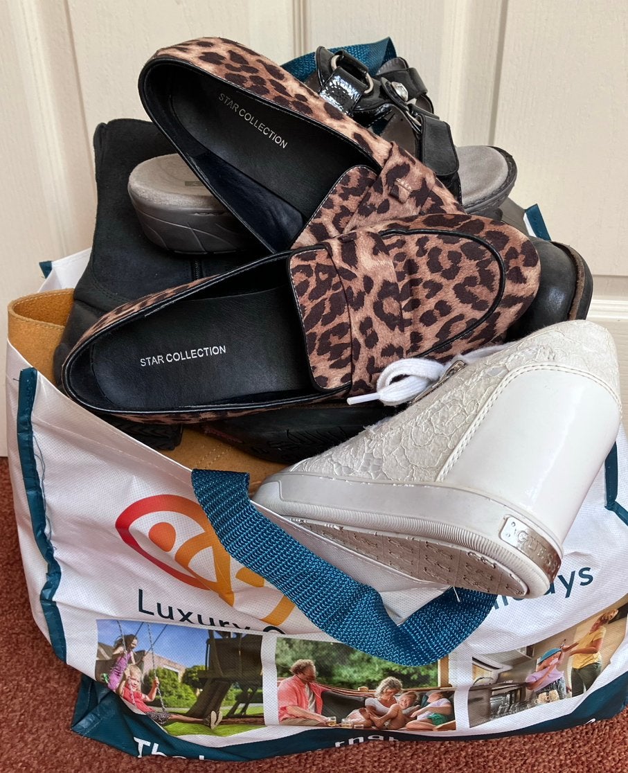 Bigshopper vol met schoenen maat 37, Zwart, Ophalen of Verzenden, Sneakers of Gympen, Zo goed als nieuw