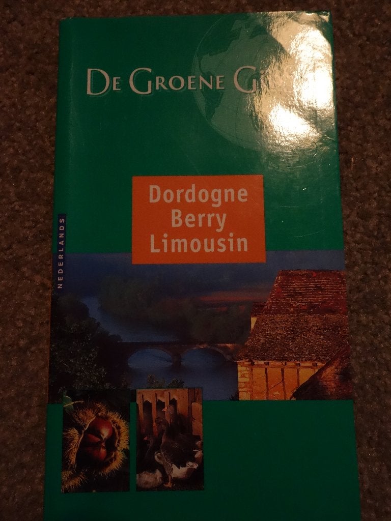Reisgids Dordogne, Berry, en Limousin, Overige merken, Europa, Ophalen of Verzenden, Zo goed als nieuw