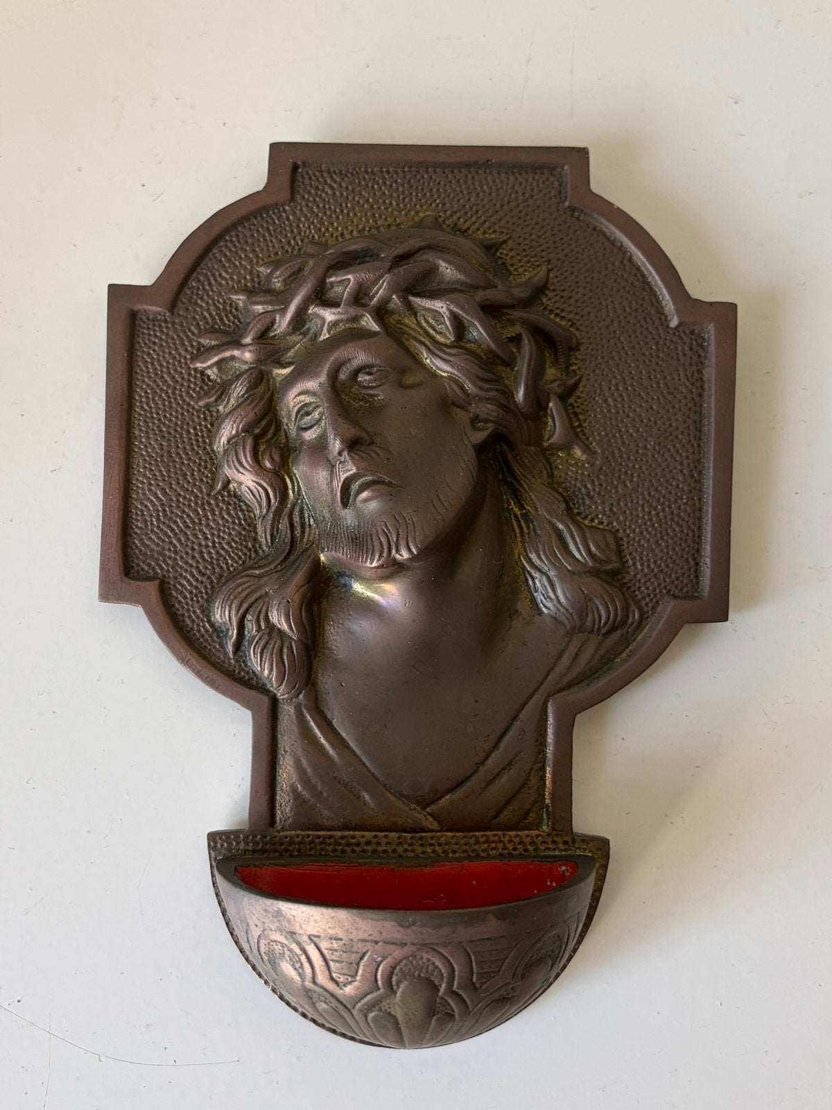Wijwater bakje, bronskleurig metaal, Jezus gezicht., Ophalen of Verzenden