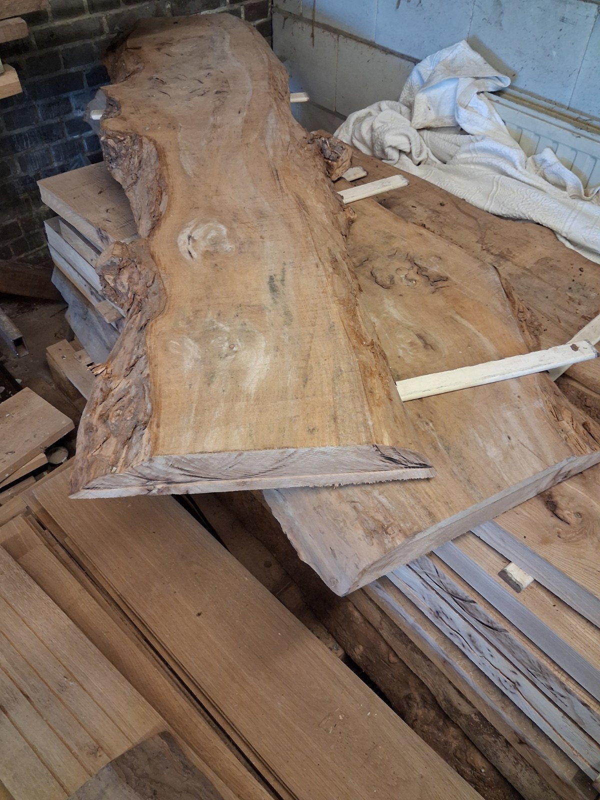 Massief houten eiken boomstam tafelblad, Ophalen of Verzenden, Nieuw, Minder dan 5 m², Overige typen