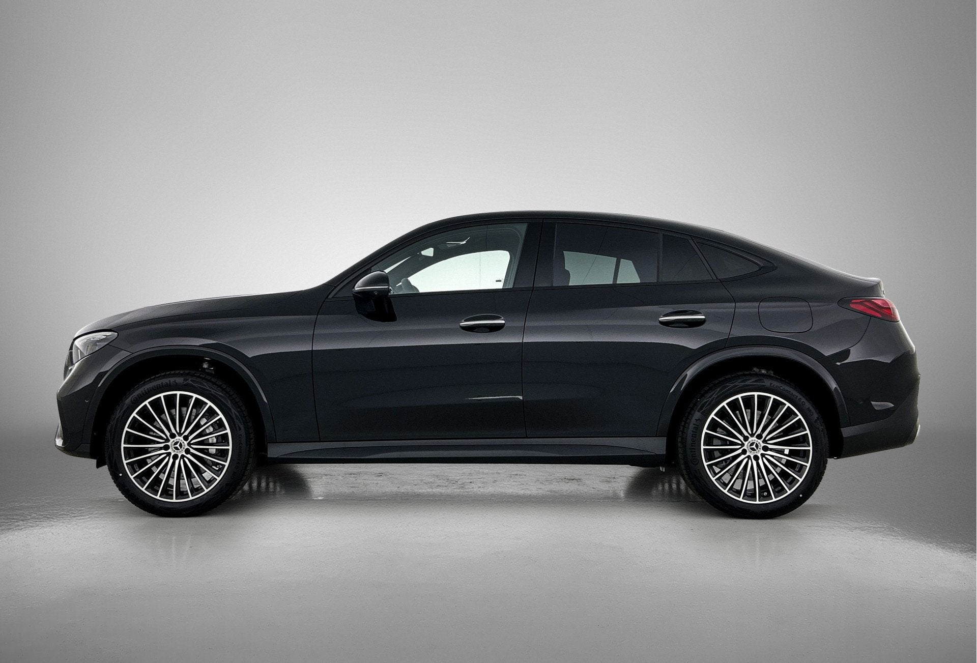 Mercedes-Benz GLC Coupé 300e 4MATIC Business Solution AMG |, Auto's, Mercedes-Benz, Automaat, Automatische klimaatregeling, Zwart