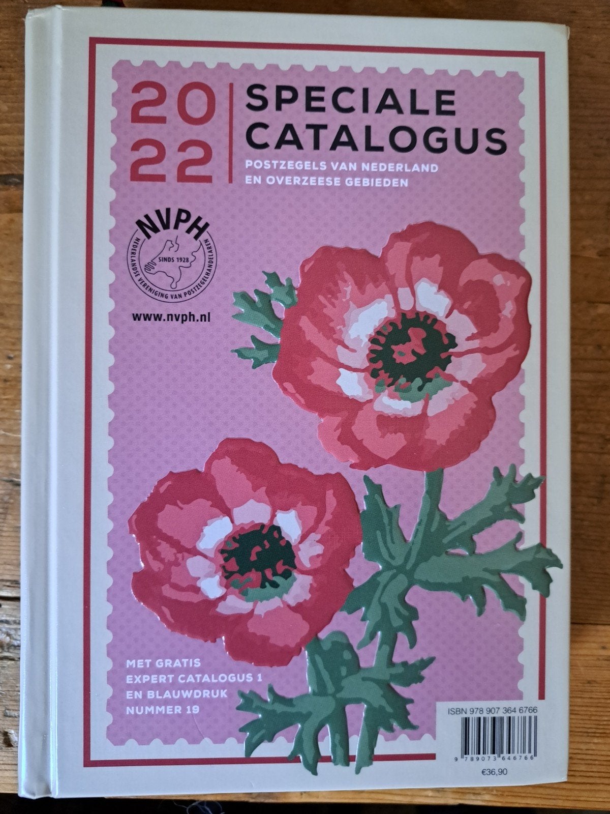 NVPH Postzegelcatalogus 2022, Postzegels en Munten, Ophalen of Verzenden, Catalogus