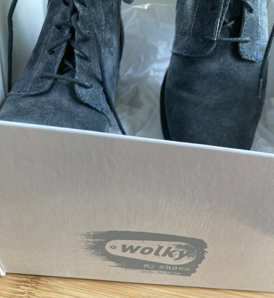 Blauwe suède schoenen maat 39, Wolky, Schoenen met lage hakken, Zo goed als nieuw, Verzenden