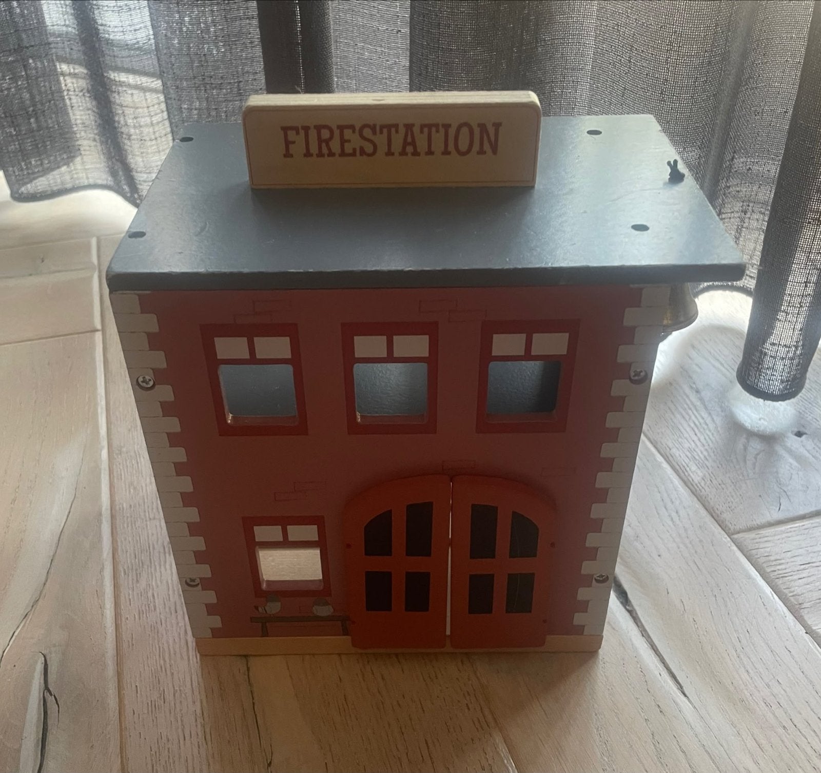 Little Dutch - Houten Brandweerkazerne + Voertuigen +Figuren, Ophalen, Gebruikt, Jongen of Meisje