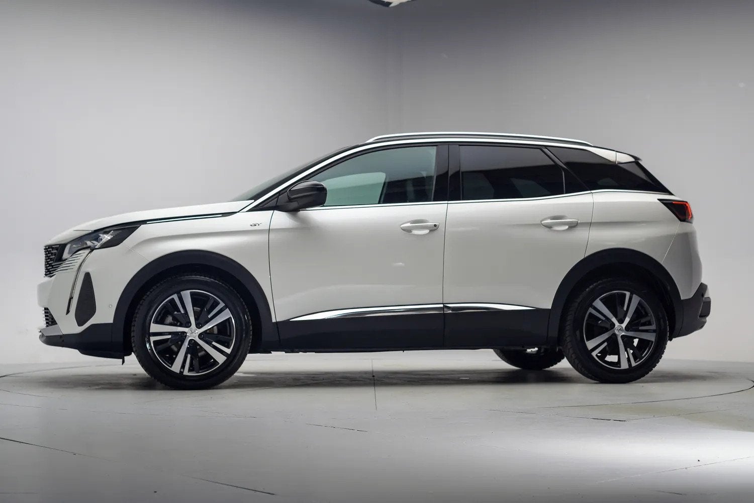 Peugeot 3008 1.2 PureTech GT line NW-Model [ Navi Adapt.crui, Auto's, Gebruikt, 1295 kg, 1199 cc, Wit
