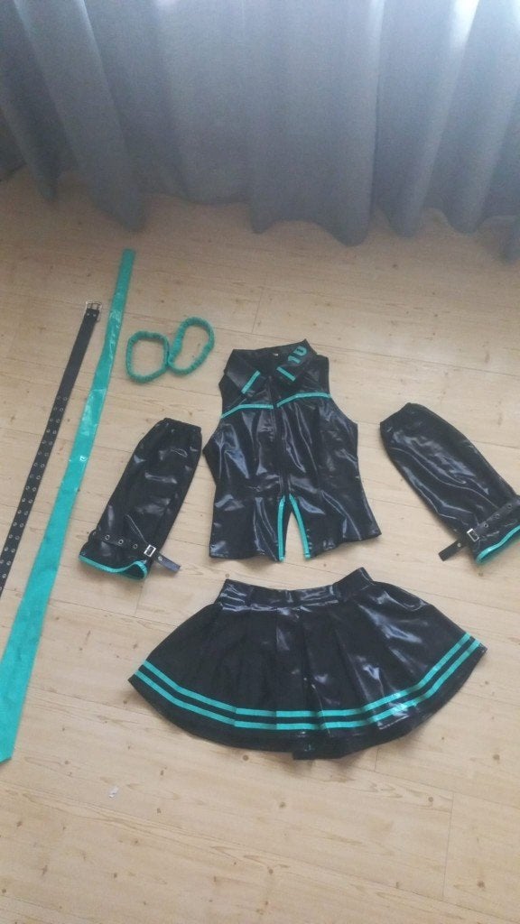 Hatsune Miku cosplay, Ophalen of Verzenden, Zo goed als nieuw, Bovenkleding