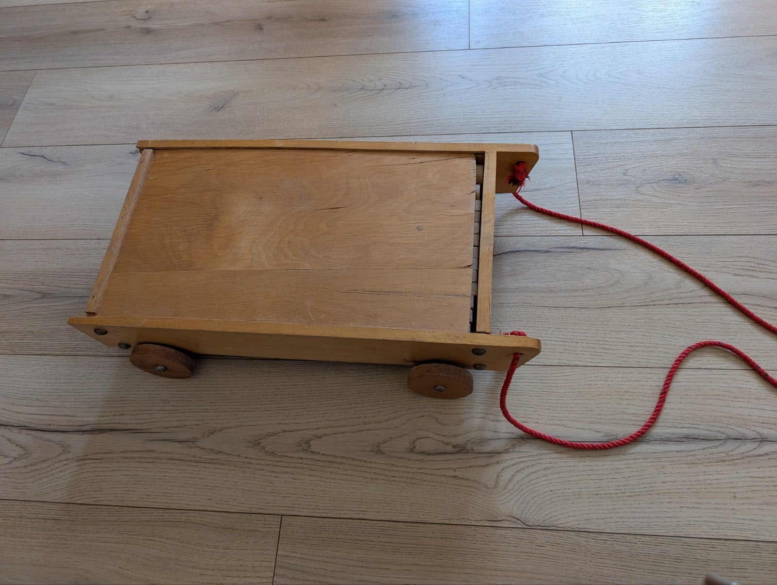 Houten trekkar met bouwblokken, Ophalen of Verzenden, Gebruikt, Overige typen