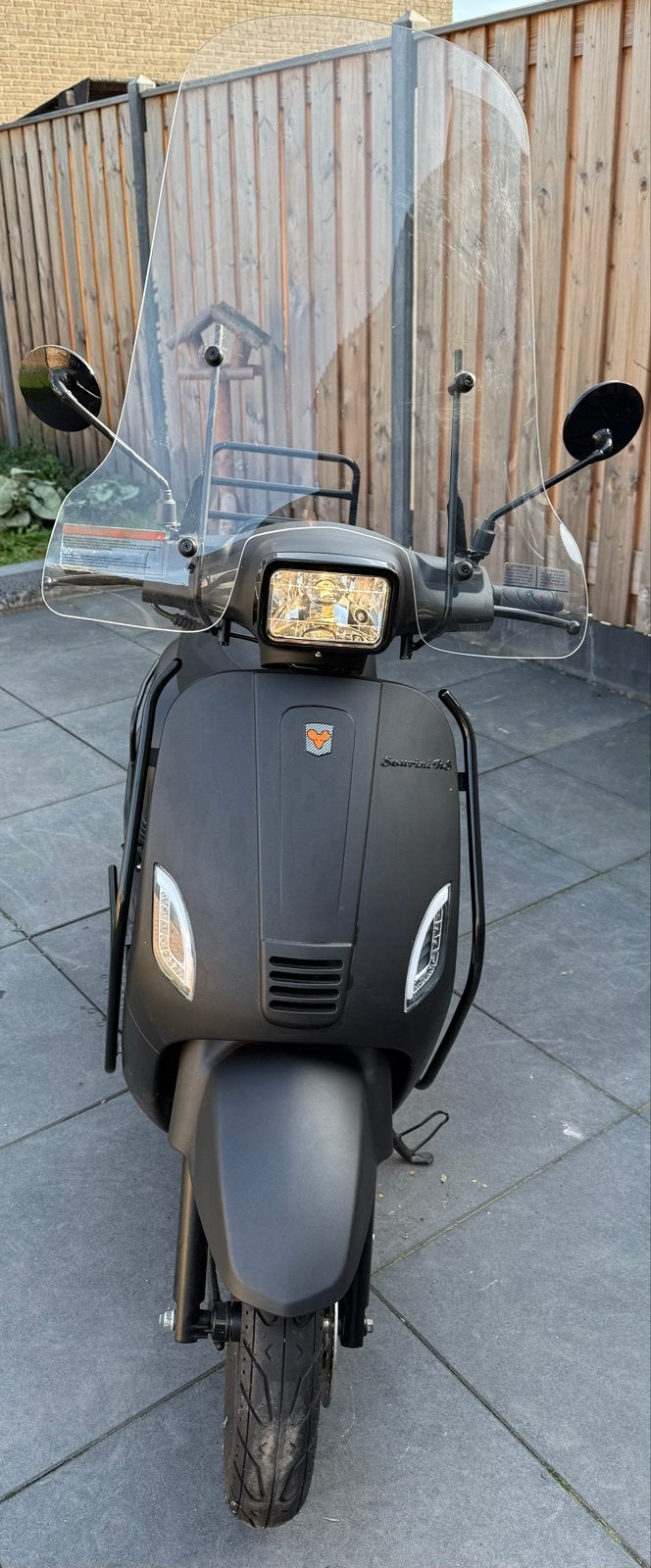 La Souris Sourini RS bromscooter, Ophalen, La Souris, Maximaal 45 km/u, Zo goed als nieuw