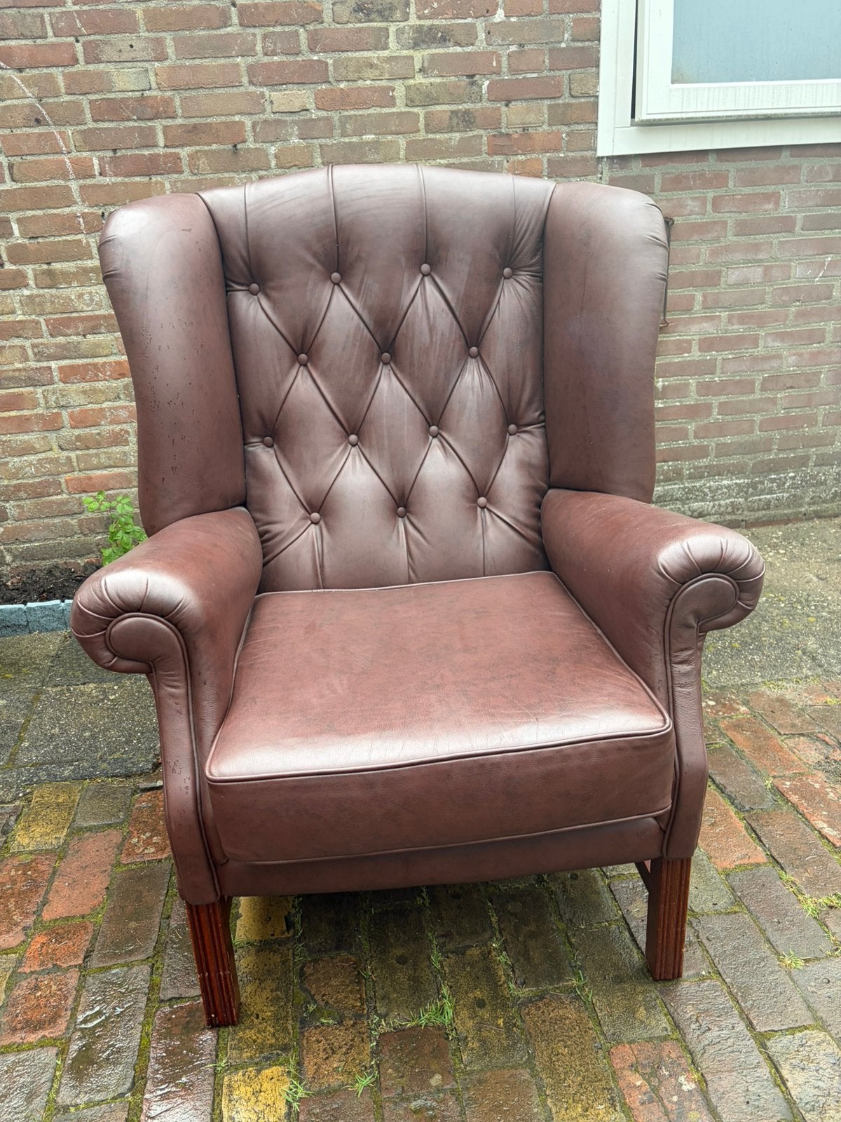 Leren chesterfield oor fauteuil, Huis en Inrichting, Ophalen, Zo goed als nieuw, 75 tot 100 cm