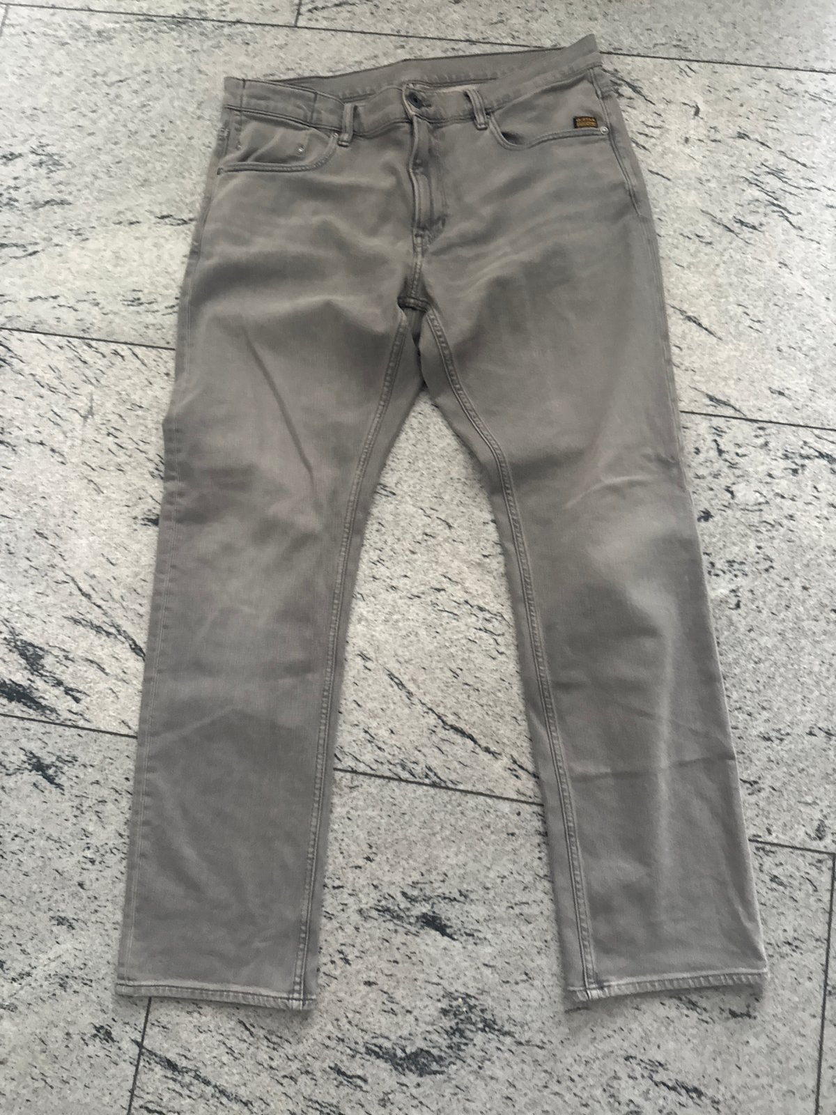 Zgan G-Star RAW Mosa Straight Jeans W38 L32 - Grijs, Ophalen of Verzenden, Gedragen, Grijs, W36 - W38 (confectie 52/54)