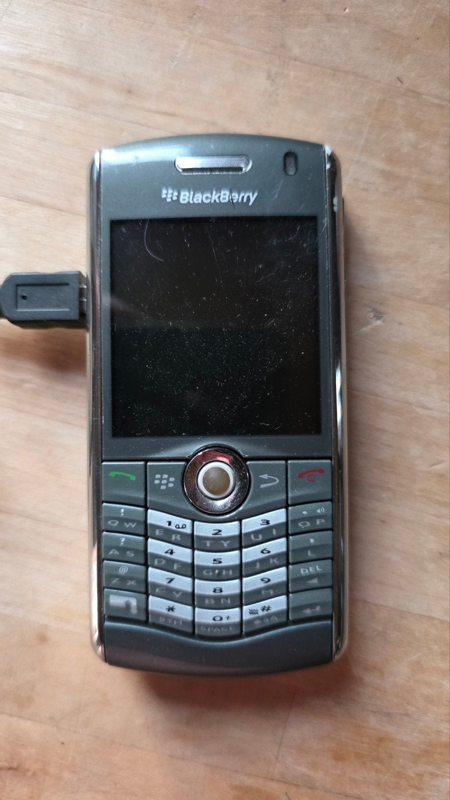 BlackBerry Telefoon - Vintage Mobiel, Telecommunicatie, Mobiele telefoons | Blackberry, Gebruikt, Zwart, Touchscreen, 3 tot 6 megapixel