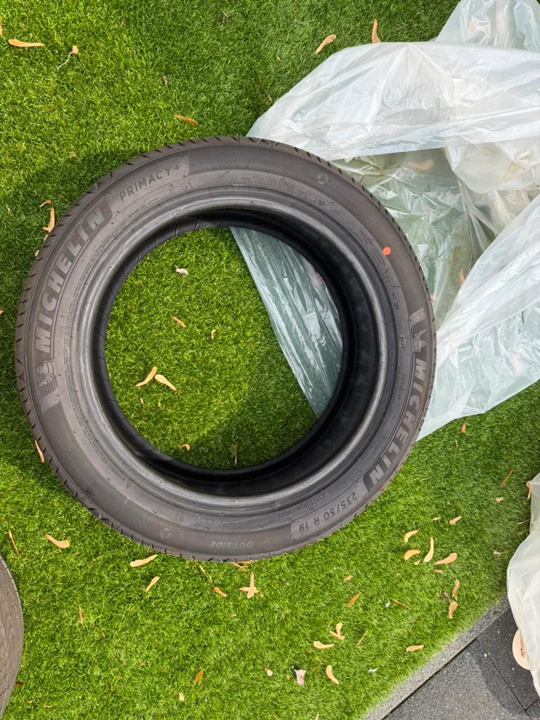 4 Demo banden - Michelin Primacy 235 / 50 R 19, Nieuw, 235 mm, Band(en), Zomerbanden