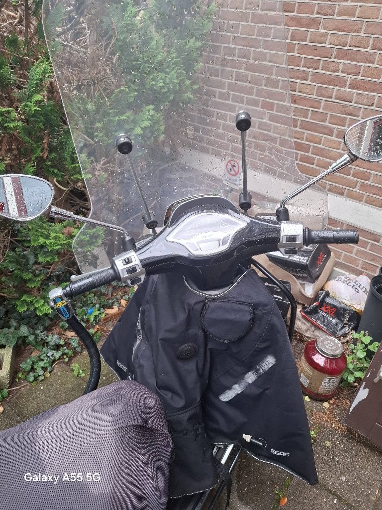 Scooter vespa, Fietsen en Brommers, Scooters | Vespa, Ophalen, Gebruikt, Maximaal 45 km/u, Vespa S