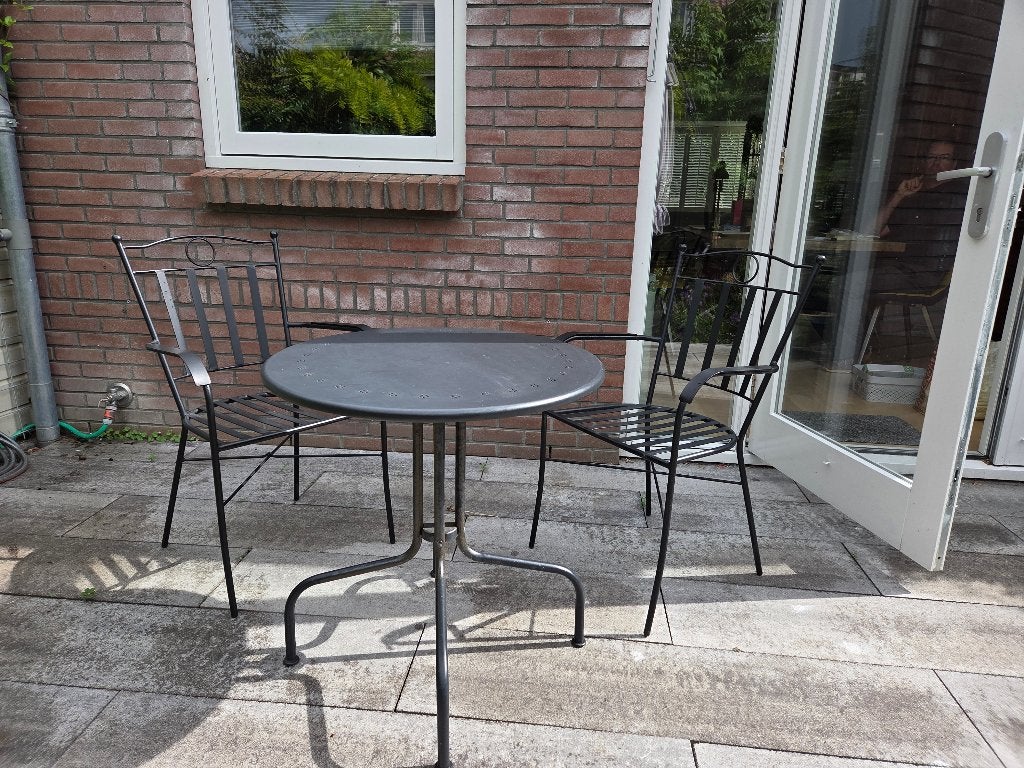 tuinset / bistroset / tuintafeltje, Ophalen, Gebruikt, Rond, Metaal