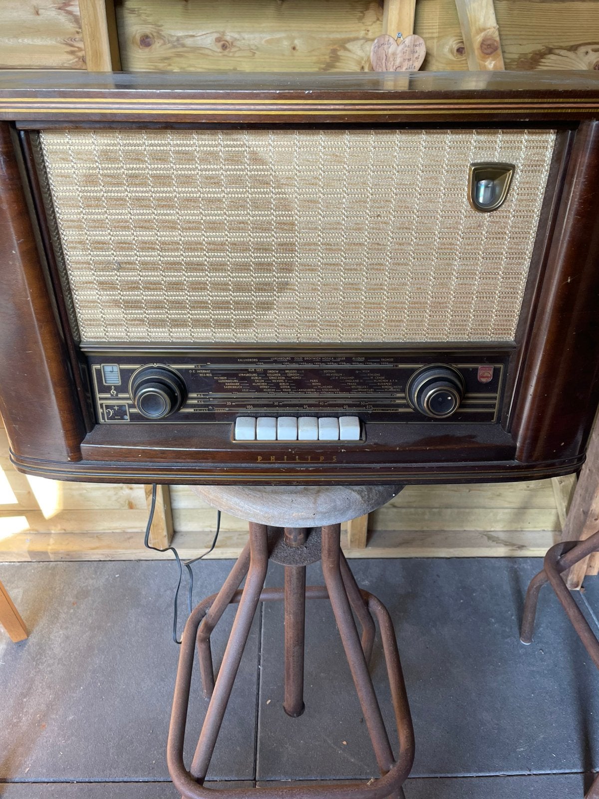 Philips buizenradio jaren 50 met magisch oog – vintage radio, Ophalen