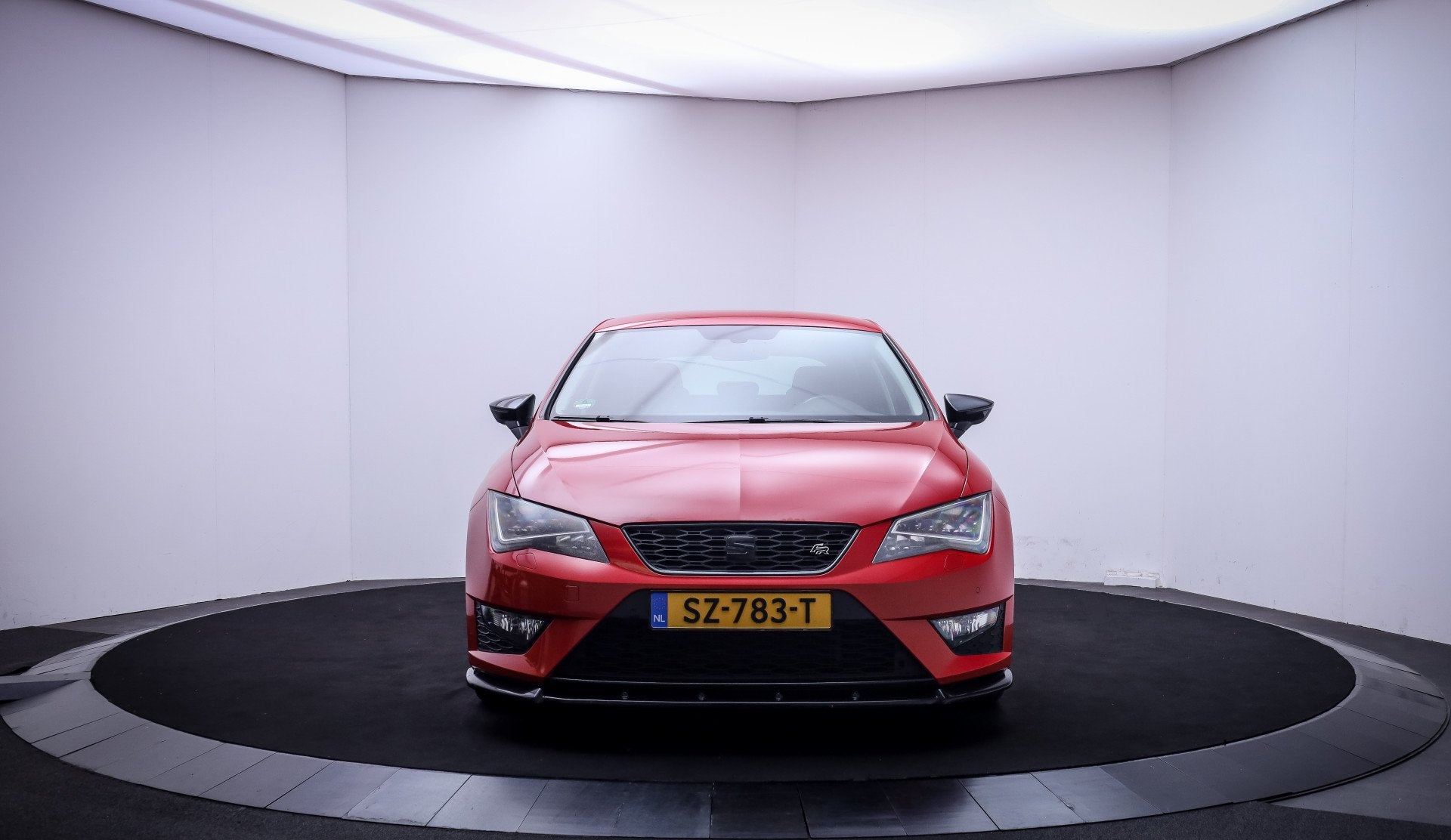 SEAT Leon 1.4TSI FR VOLLEDIGE HISTORIE AANWEZIG | FULL.LED |, Stof, Gebruikt, Zwart, 4 cilinders