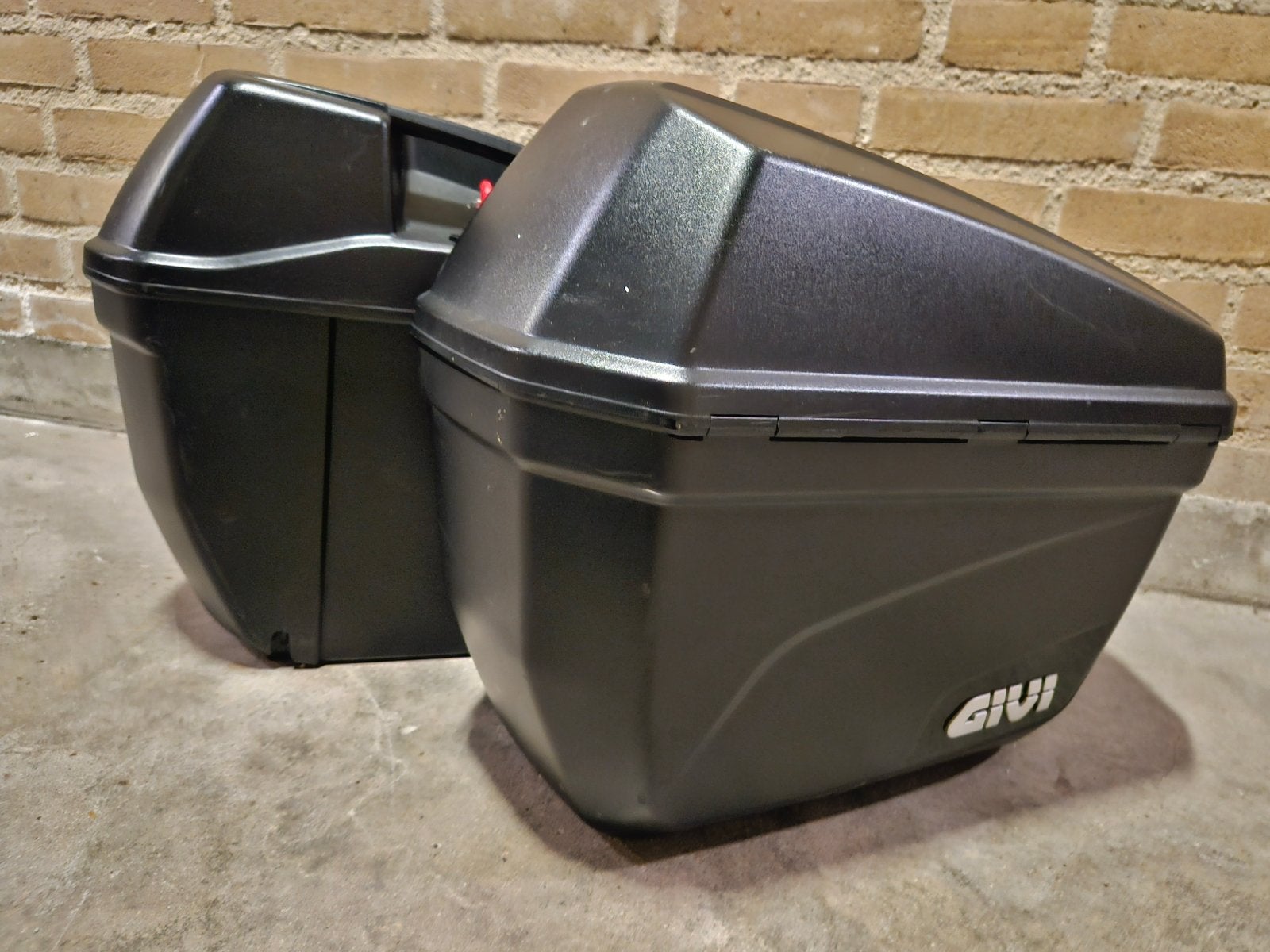 GIVI Motorfiets Zijkoffers - Set van 2, Ophalen, Gebruikt