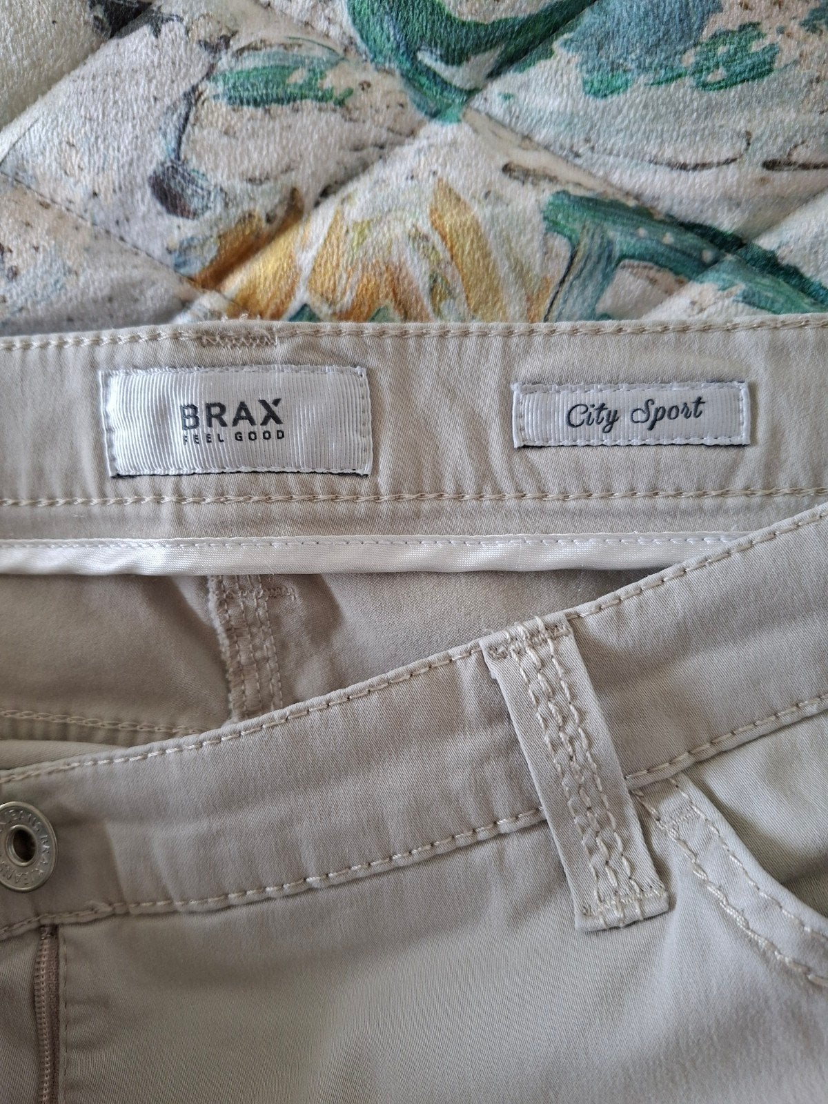 Zgan Brax broek maat 44, Kleding | Dames, Beige, Maat 42/44 (L), Ophalen of Verzenden, Zo goed als nieuw