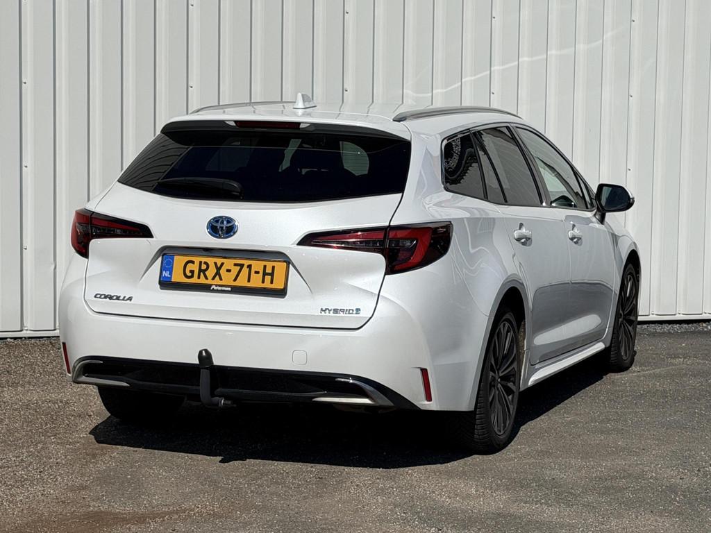 Toyota Corolla Touring Sports 1.8 Hybrid First Edition | Tre, Auto's, Toyota, 450 kg, Gebruikt, 4 cilinders, Met garantie (alle)