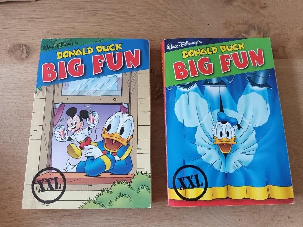2 Donald Duck pockets big fun XXL nummers 8 en 9 2006 2007, Meerdere stripboeken, Ophalen of Verzenden, Gelezen, Donald Duck