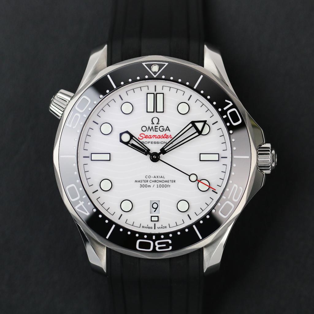Omega Seamaster Diver 300m 42 (Zeer goed/ 2021)
