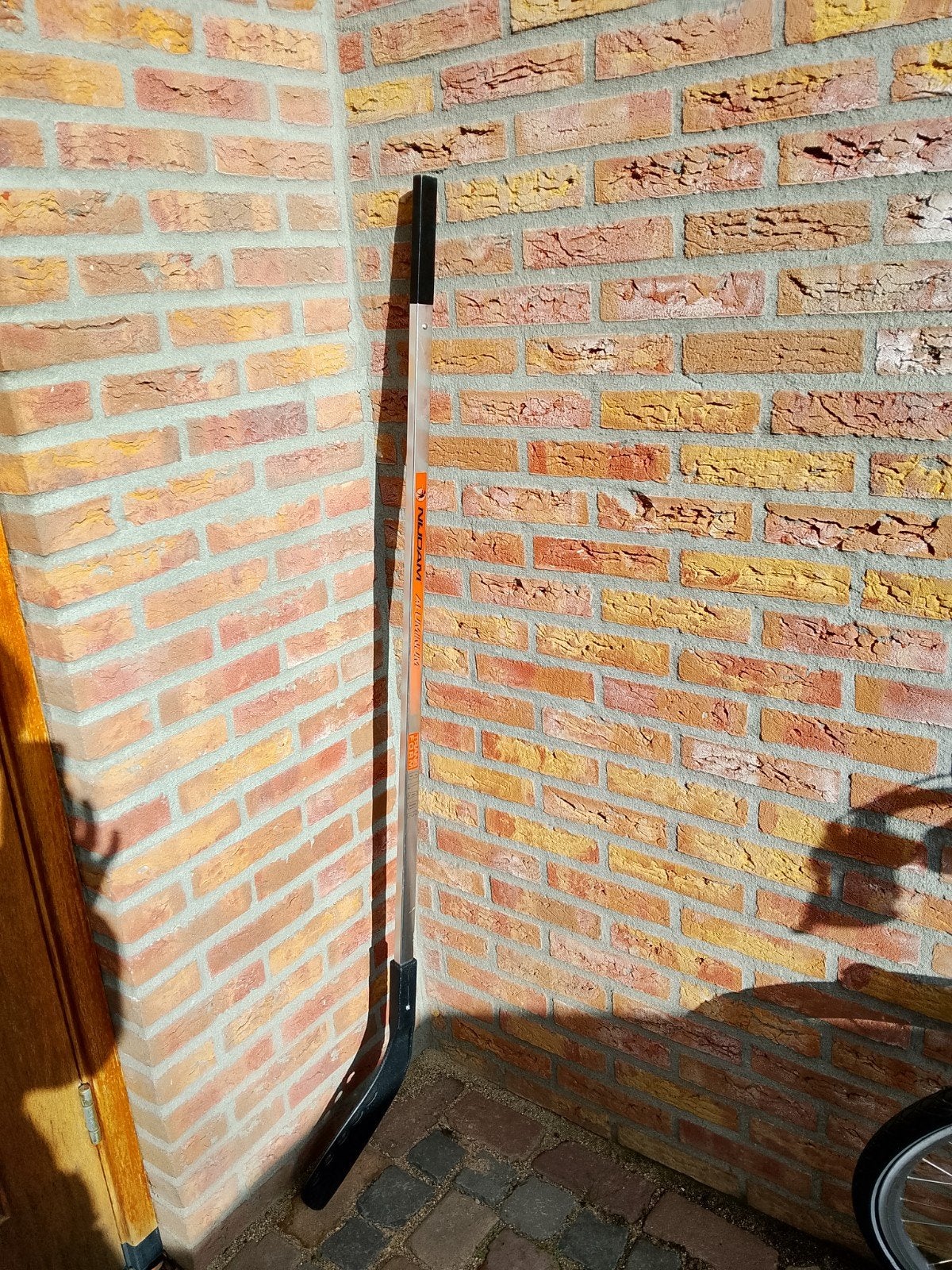Nijdam IJshockeystick Aluminium 135 cm - Zilver/Oranje, Sport en Fitness, Ophalen of Verzenden, Gebruikt