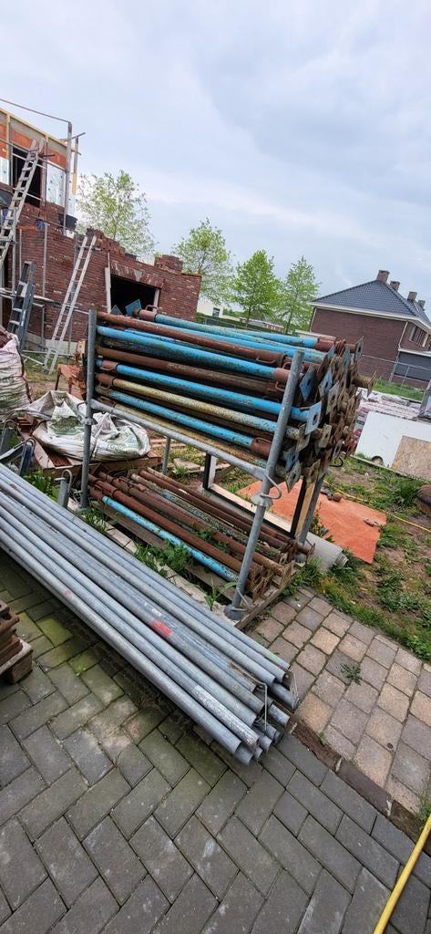180 bouwstempels te koop, Doe-het-zelf en Verbouw, Ophalen, Gebruikt, Overige typen, 2 tot 5 meter
