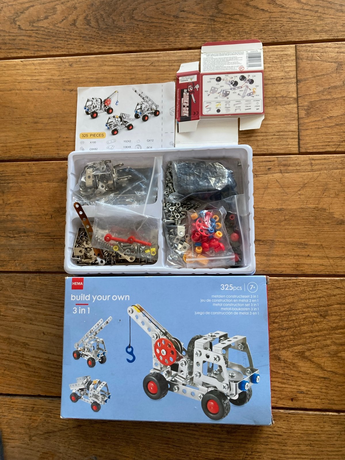 Hema Build Your Own 3-in-1 Metal Bouwset (325 onderdelen), Ophalen of Verzenden, Zo goed als nieuw, Overige merken