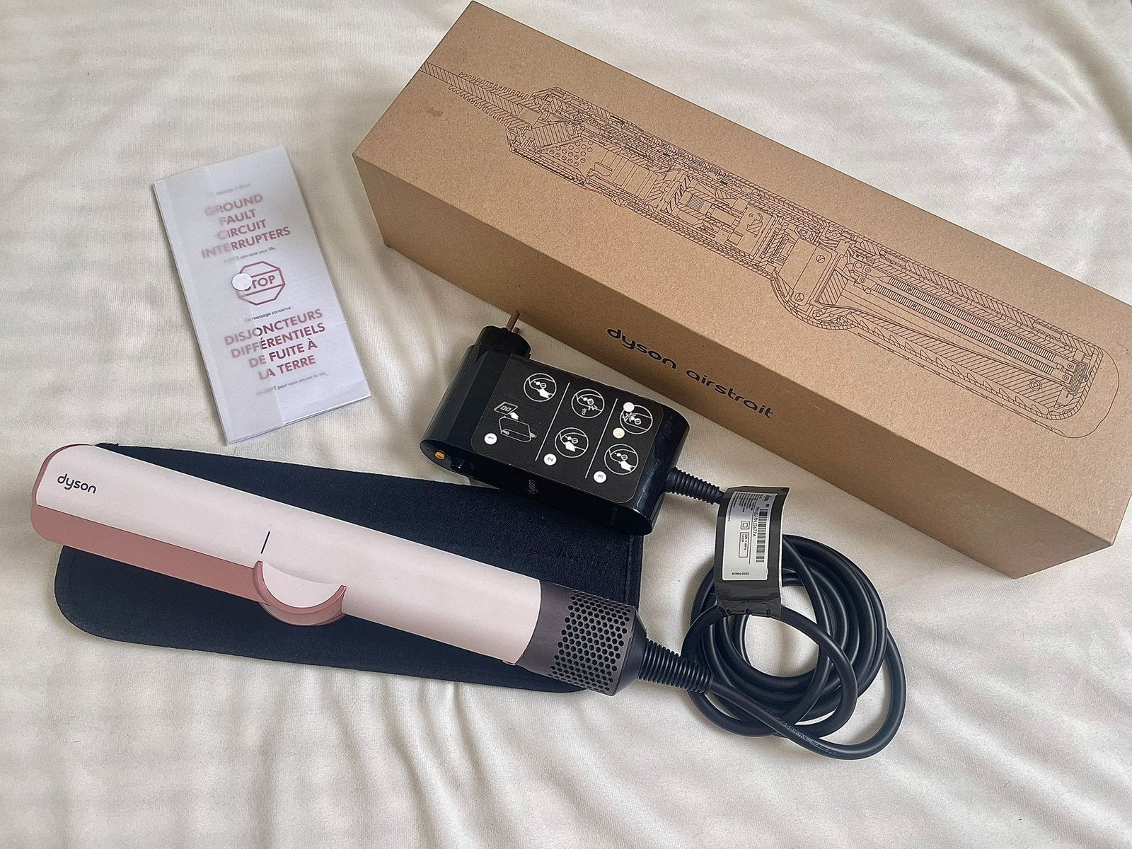 Dyson Airstrait stijltang (Ceramic Pink/Rose Gold)., Sieraden, Tassen en Uiterlijk, Uiterlijk | Haarverzorging, Ophalen, Zo goed als nieuw