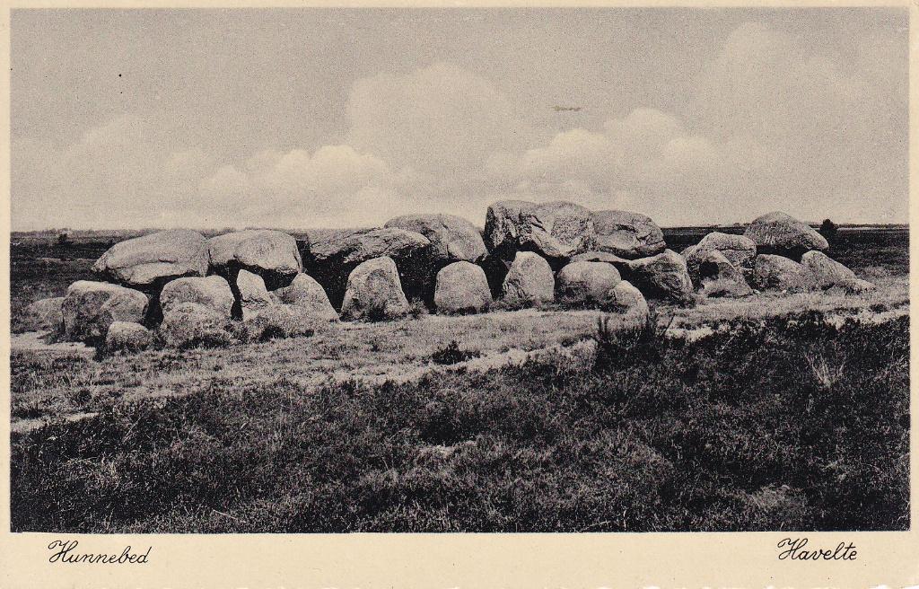 Havelte Hunnebed D53, Verzamelen, Ansichtkaarten | Nederland, Ophalen of Verzenden, 1920 tot 1940, Ongelopen, Drenthe