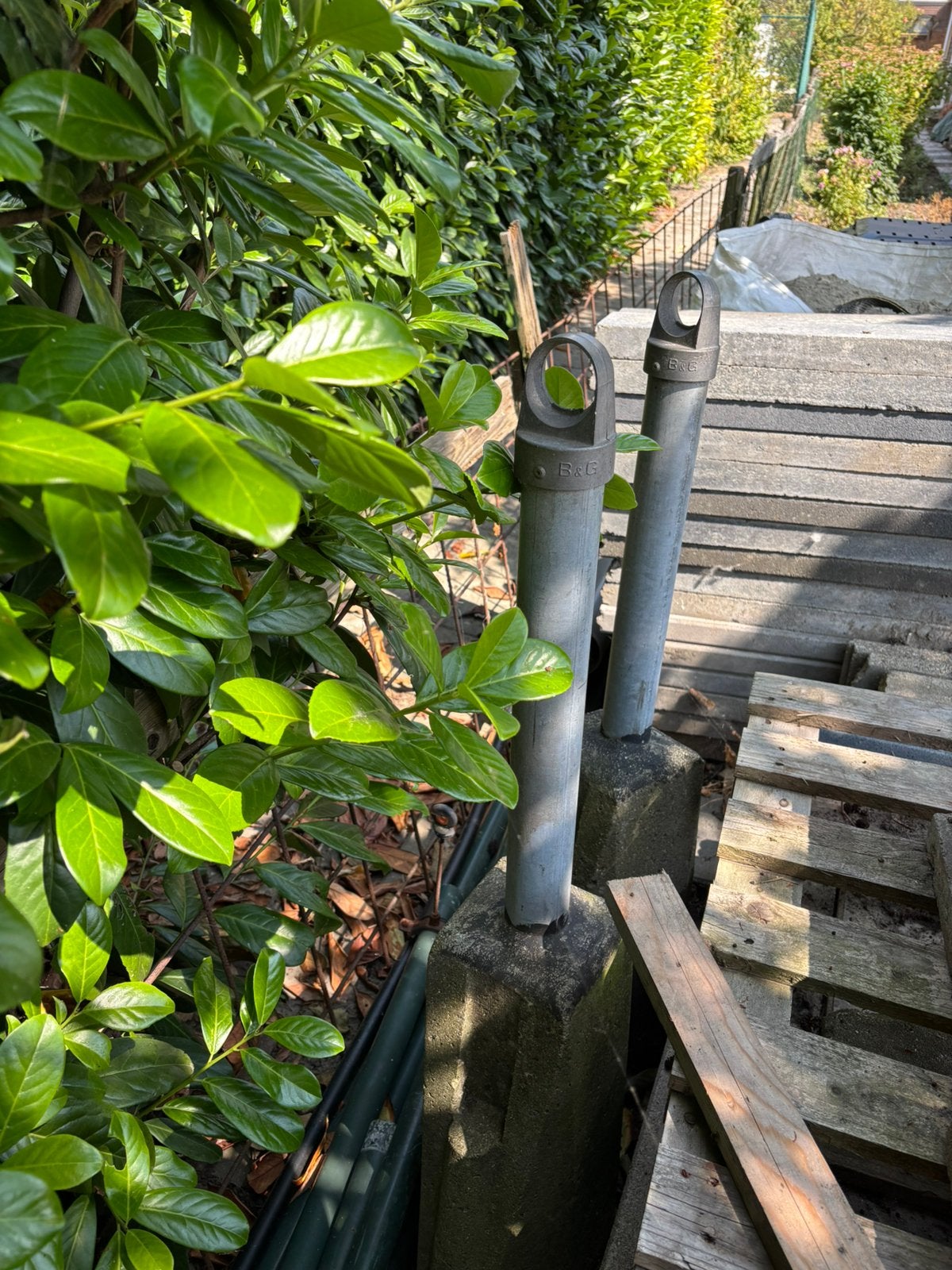 Paal met voet 2 stuks, Tuin en Terras, Ophalen, IJzer