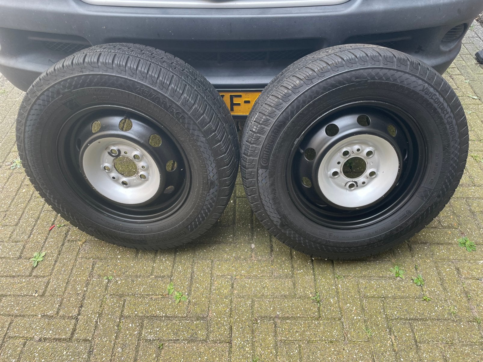 2x Continental Camper op velg - 215/70 R15 week 47/2022, Ophalen, Gebruikt
