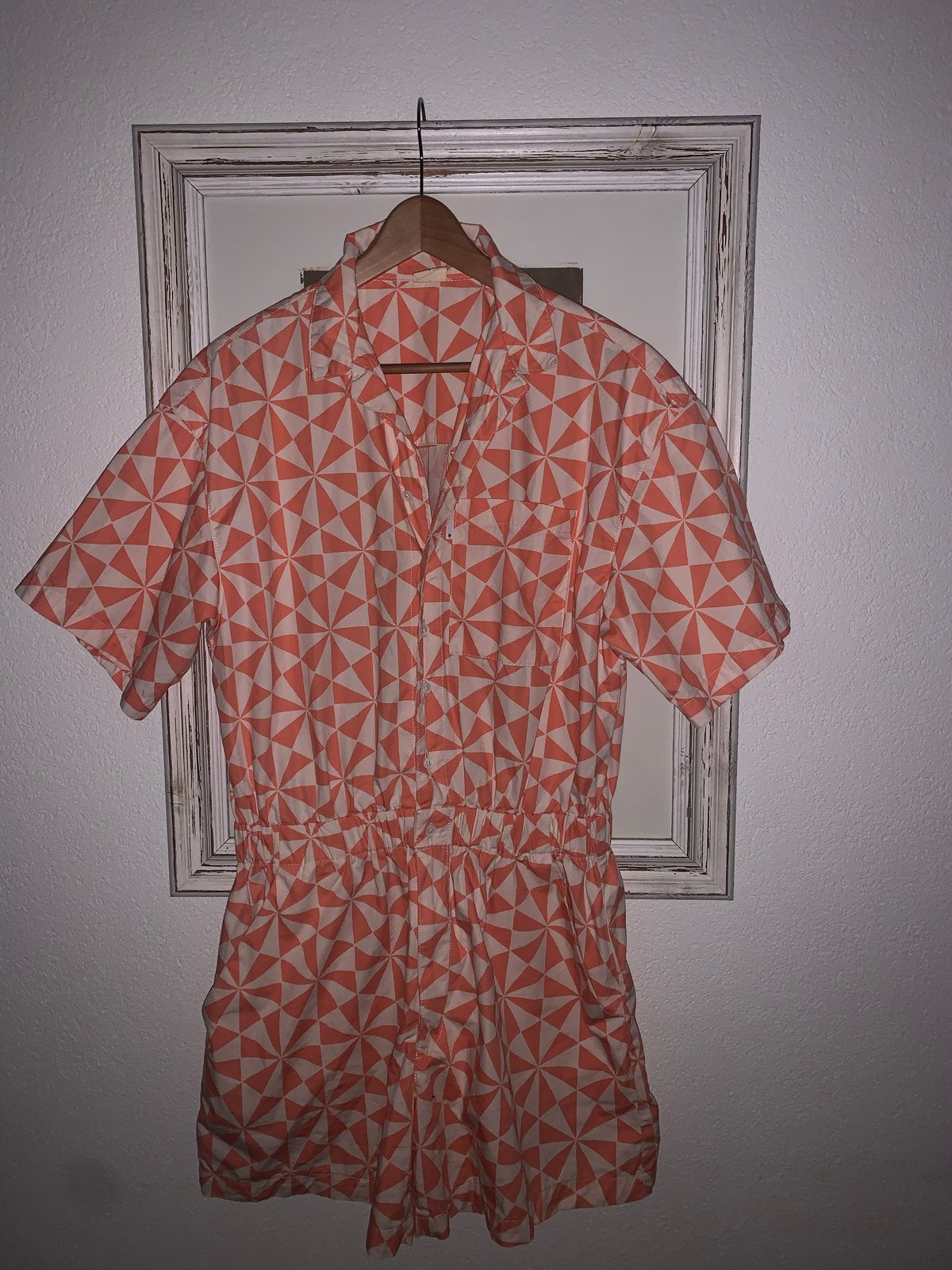 Levi's Oranje/Witte Playsuit met Geometrisch Patroon, Ophalen of Verzenden, Zo goed als nieuw, Maat 42/44 (L), Oranje