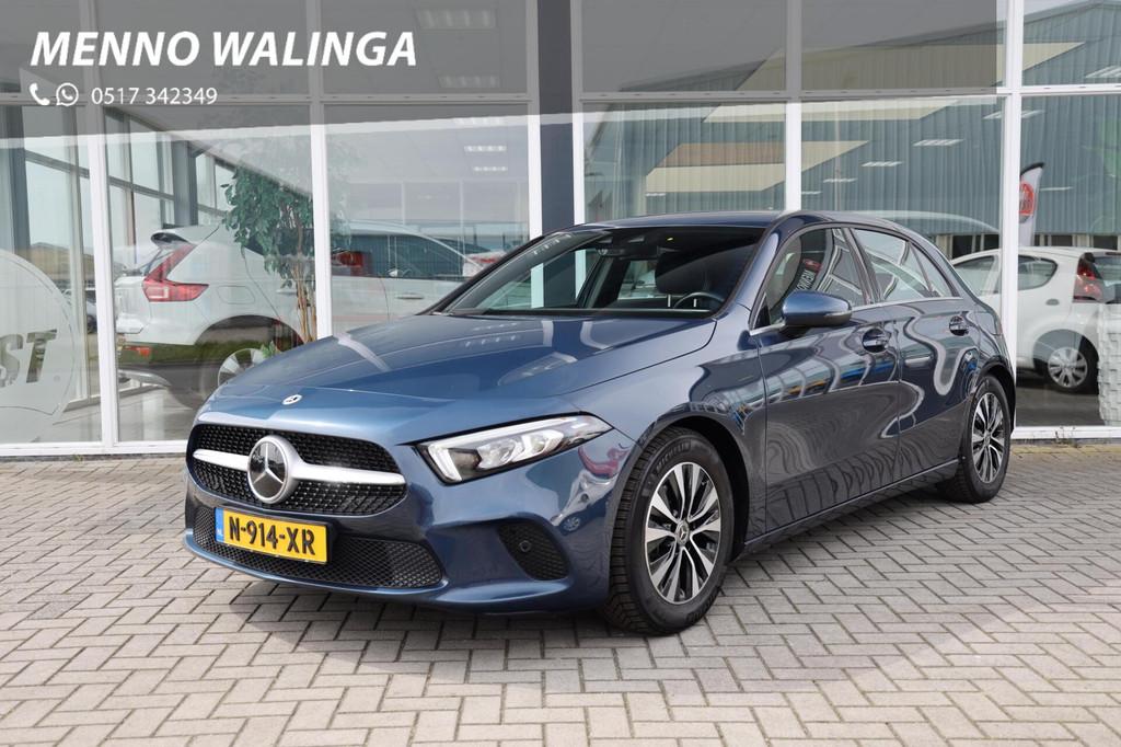 Mercedes A-klasse 180 Business Solution AMG|Automaat|Camera|, Auto's, 136 pk, Gebruikt, 4 cilinders, Blauw