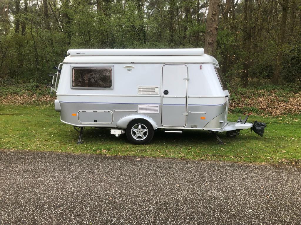 Eriba Triton 420- Lichtgewicht - Bovag 2025- Mover -Omnistor, Standaardzit, Kachel, Tot en met 2, Particulier