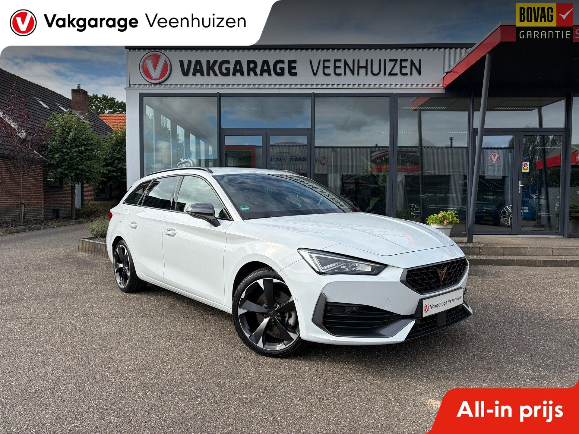 CUPRA Leon Sportstourer 1.4 e-Hybrid Business|Rijklaar prijs, Auto's, Cupra, Voorwielaandrijving, 77 km/l, Gebruikt, Zwart