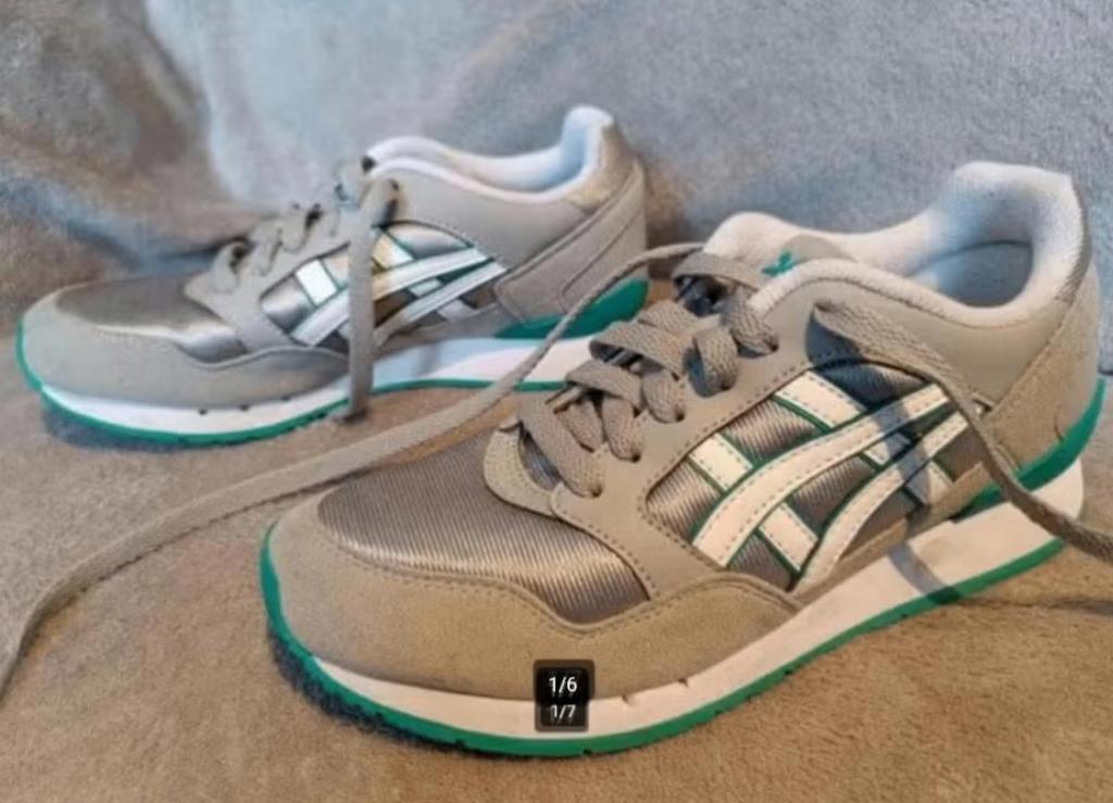 Asics schoenen maat 4 (23cm) sample, Ophalen of Verzenden, Gedragen