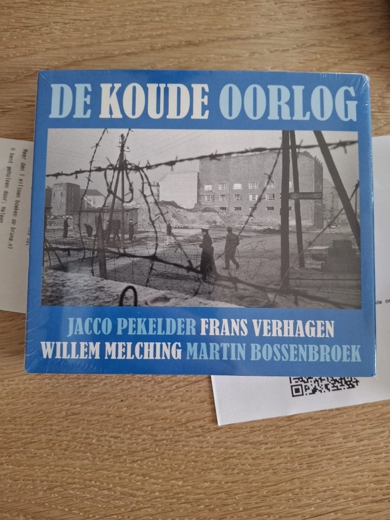 De Koude Oorlog - 4 CD's - Prof. dr. Jacco Pekelder e.a., Ophalen, Boxset, Nieuw in verpakking, Inclusief doosje