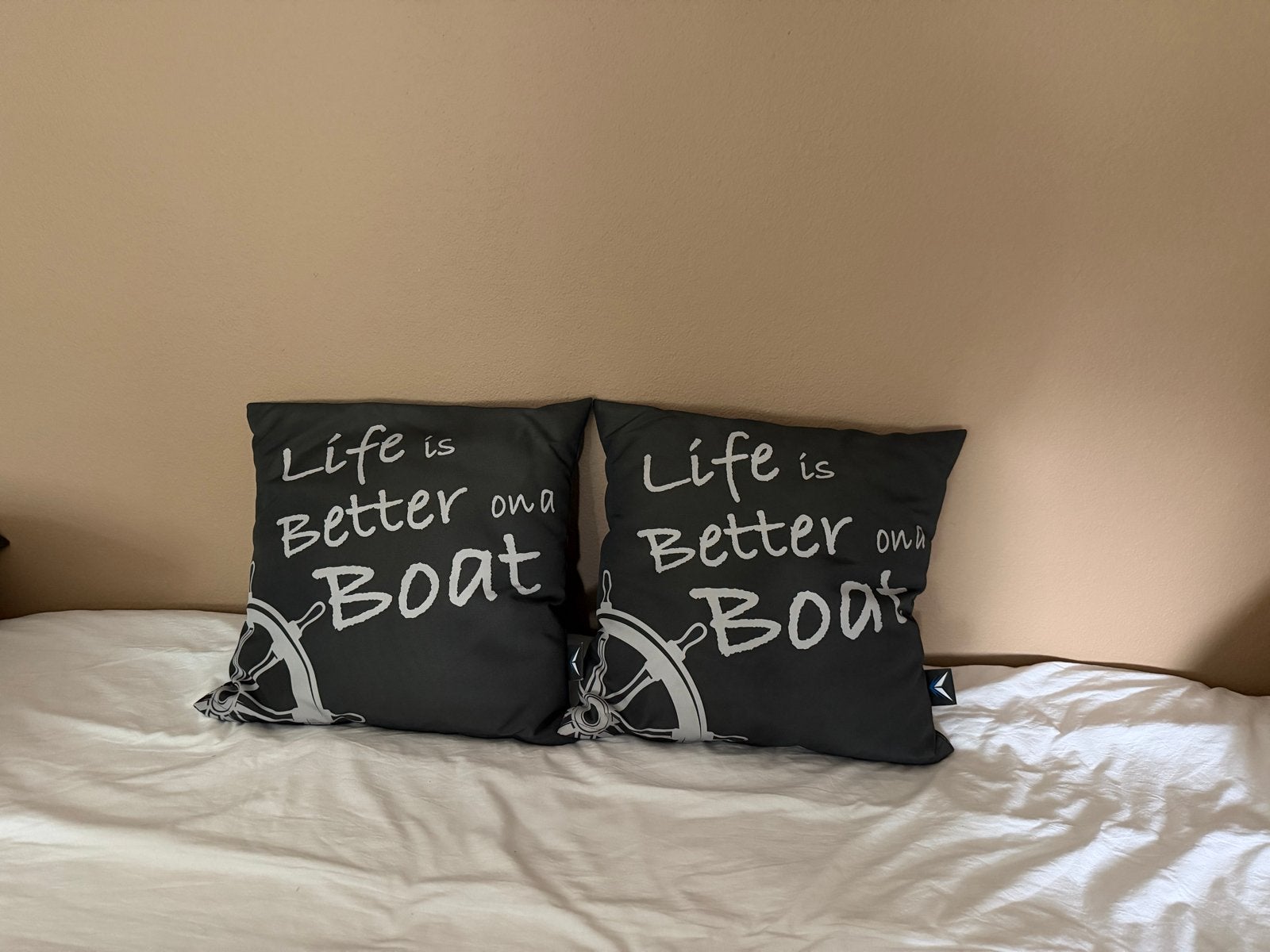 Nieuwe bootkussens: 2x 50x50 cm en 3x 60x60 cm, Ophalen of Verzenden, Nieuw, Interieur en Kussens