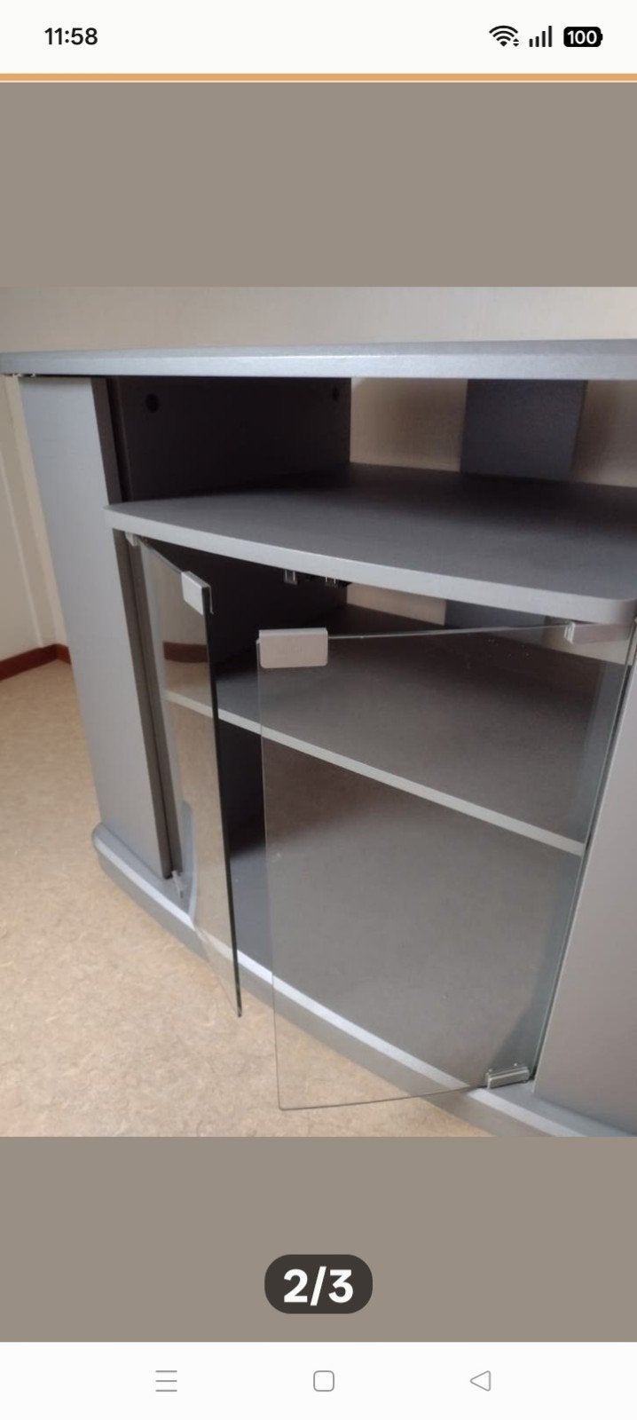 ‼️gratis, TV-meubel met glazen deuren, Gebruikt, 100 tot 150 cm, Ophalen of Verzenden, Minder dan 100 cm
