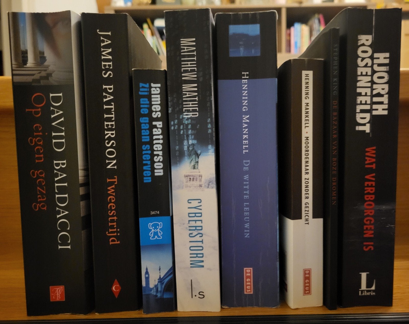 Diverse thrillers van bekende auteurs, Ophalen, Gelezen, David Baldacci, James Patterson, Matthew Mather, Henning Mankell, Nederland