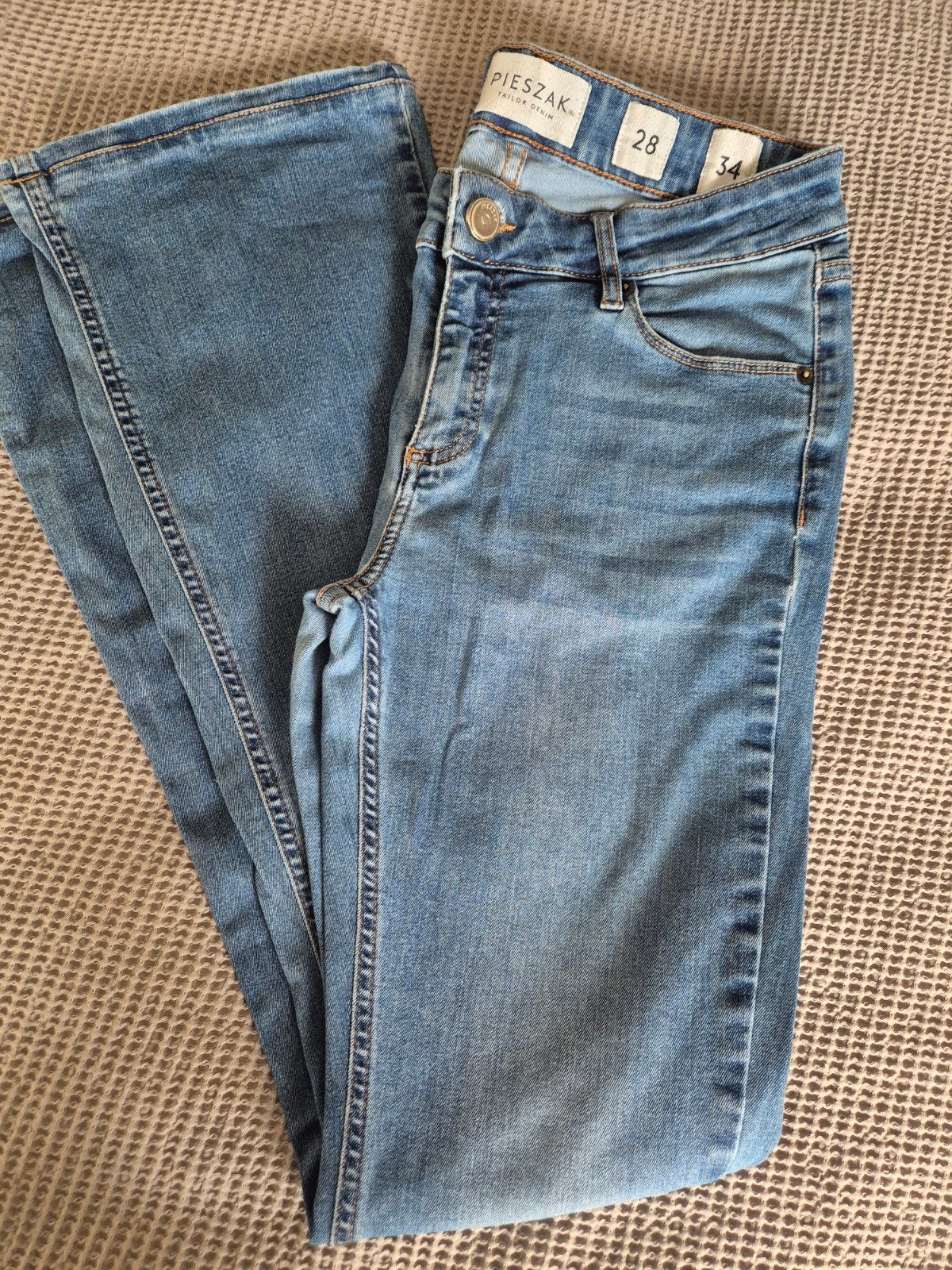 jeans pieszak 28/ 32, Kleding | Dames, Pieszak, Zo goed als nieuw, W28 - W29 (confectie 36), Verzenden