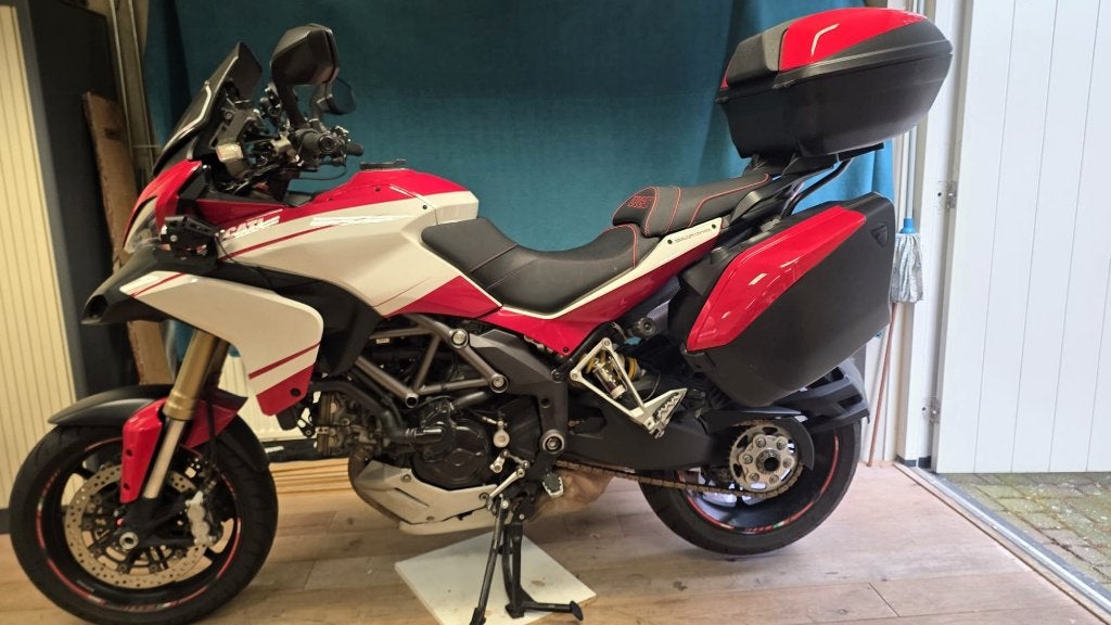 Ducati Multistrada 1200 abs in de kleuren Pikes Peak, 2 cilinders, Occasion, 1198 cc, Motorrijbewijs A