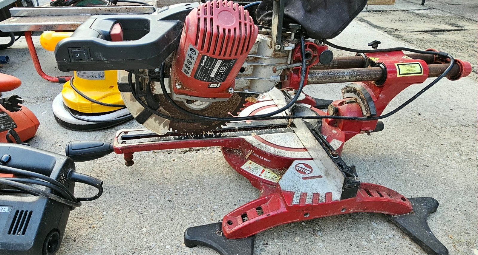 einhell afkortzaag, Doe-het-zelf en Verbouw, Gereedschap | Zaagmachines, Ophalen, 1200 watt of meer, Afkortzaag, 30 tot 70 mm