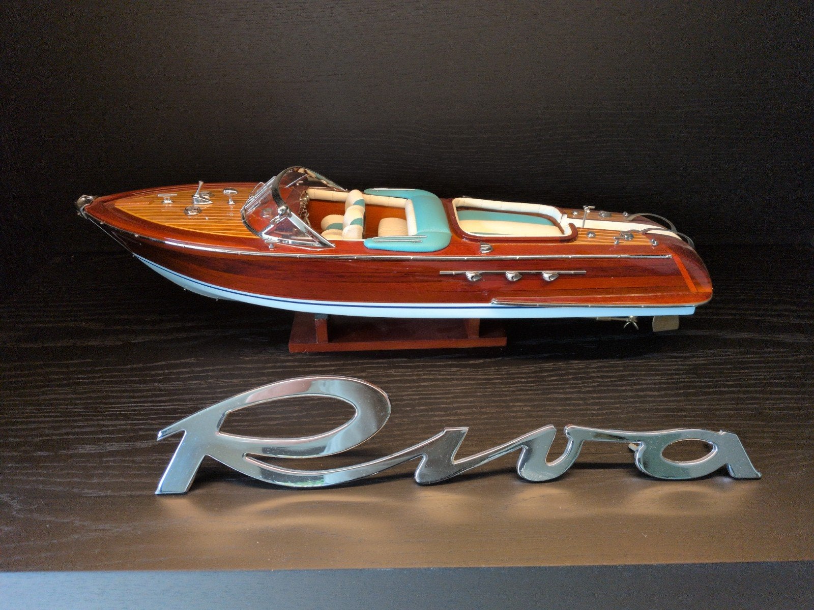 Riva Aquarama modelboot - Prachtig gedetailleerd, Ophalen of Verzenden, Zo goed als nieuw, Groter dan 1:32, Overige merken