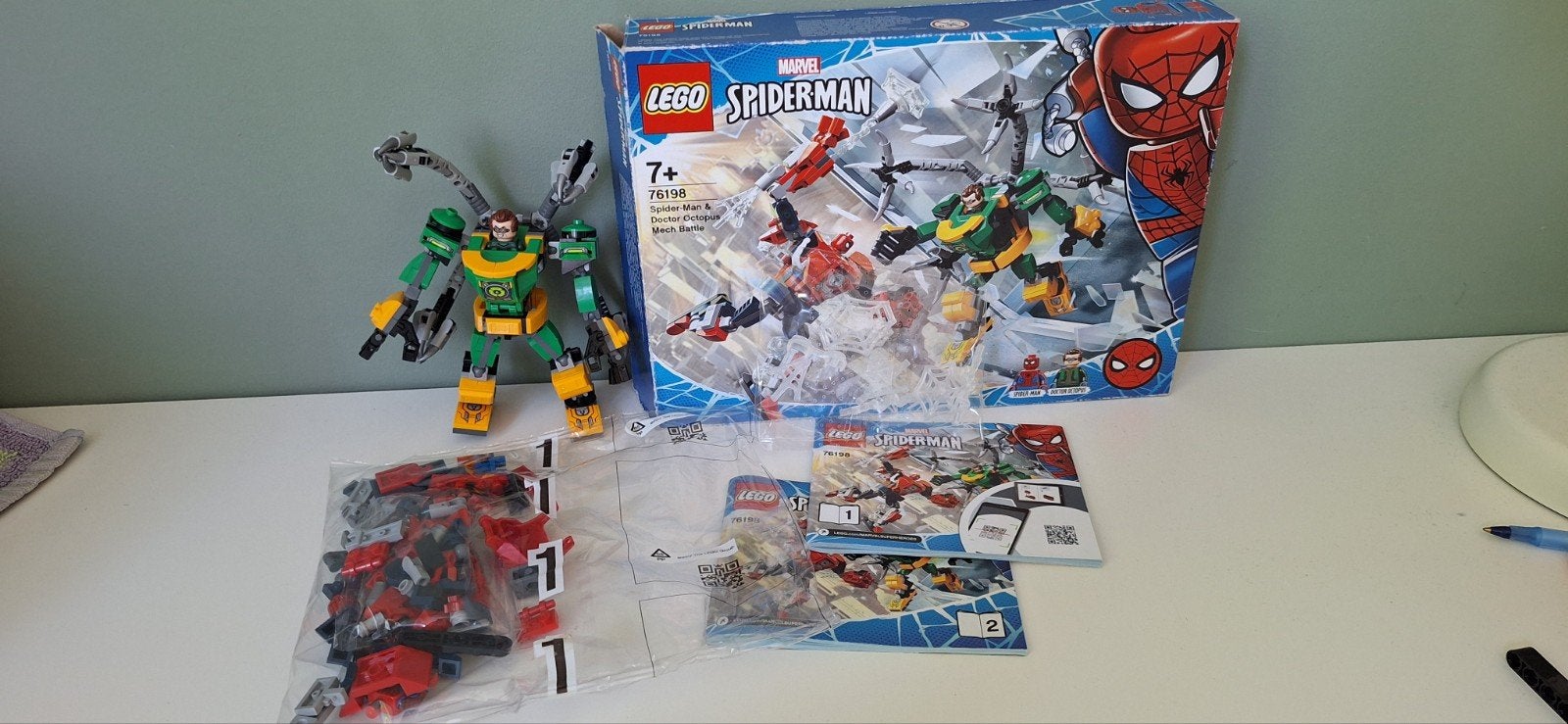 LEGO Spiderman 76198 Spider-Man & Doctor Octopus Mech Battle, Kinderen en Baby's, Marvel, Lego, Ophalen of Verzenden, Zo goed als nieuw