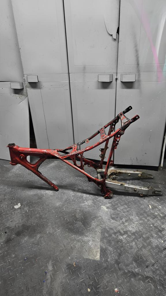 Honda XL500R crossmotor frame + onderdelen, Motoren, Ophalen