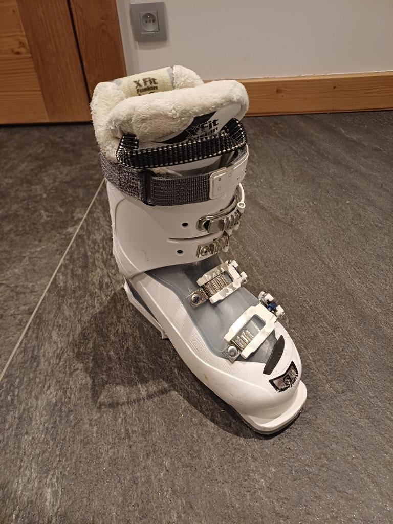 Skischoenen maat 24, Sport en Fitness, Skiën en Langlaufen, Ophalen of Verzenden, 160 tot 180 cm, Schoenen, Overige merken