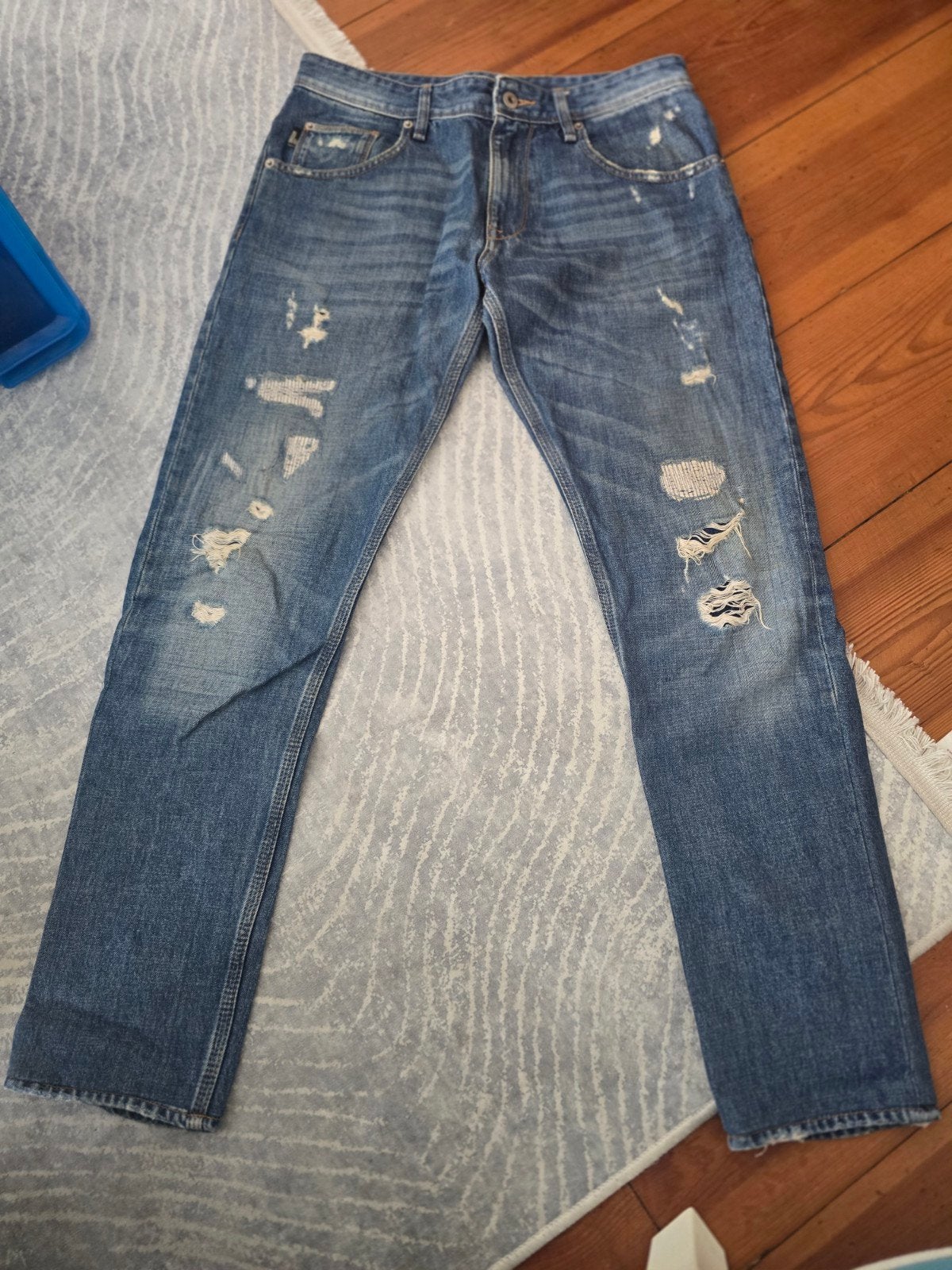 Love Moschino Jeans - Gedragen met unieke details, Ophalen of Verzenden, Gedragen, Blauw