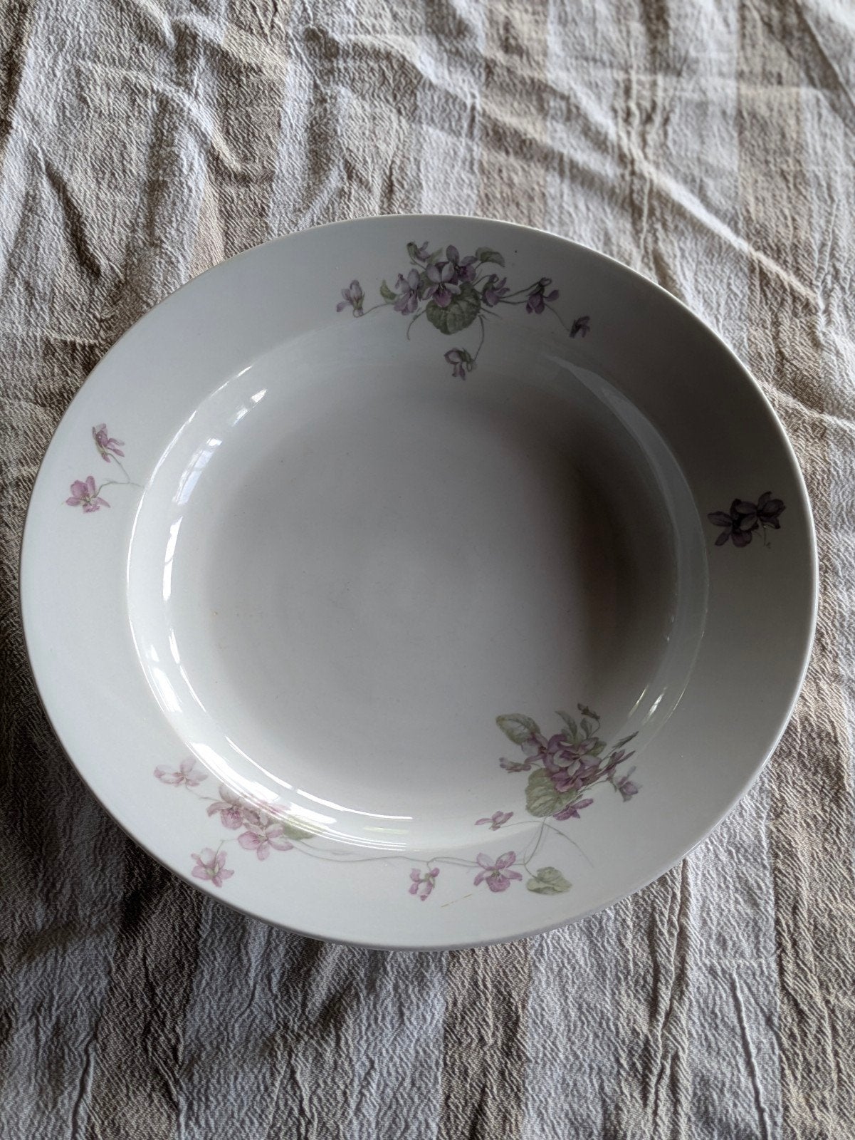antieke ronde schaal met bloemen, Ophalen of Verzenden